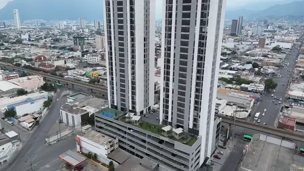 Departamento en venta Torre Colonia | Vistas Panorámicas al Cerro de la Silla — foto 1 de 26