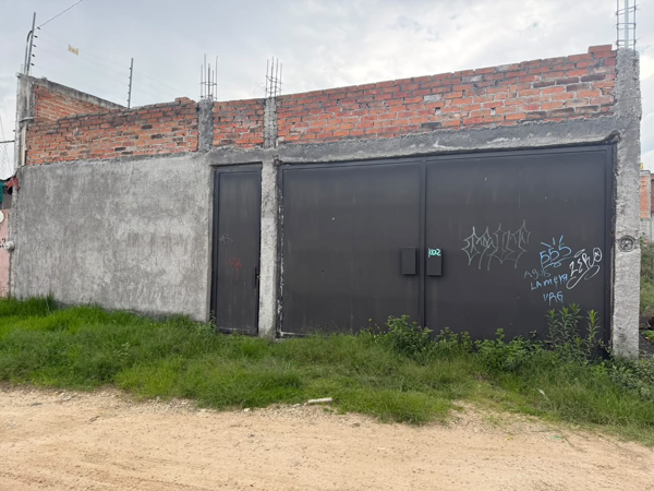 Terrenos Totalmente Bardeado a Cuadras de Avenida Amalia Solórzano en Morelia — foto 1 de 4