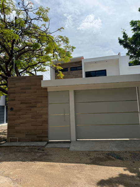 Casa en Venta, Col Plan de Ayala, 4 Recs, Tuxtla Gutierrez, Chiapas — foto 1 de 13