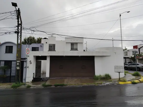 Casa en renta en El Roble, Corregidora — foto 2 de 22