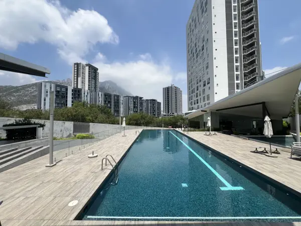 Departamento en Renta Zona Valle Poniente Santa Catarina — foto 1 de 18