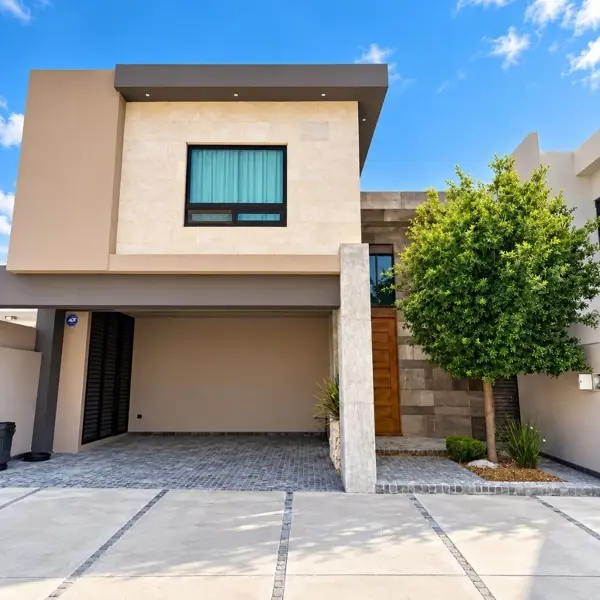 Casa en Venta Residencial la Escondida al Norte de Saltillo, Coah. — foto 1 de 14