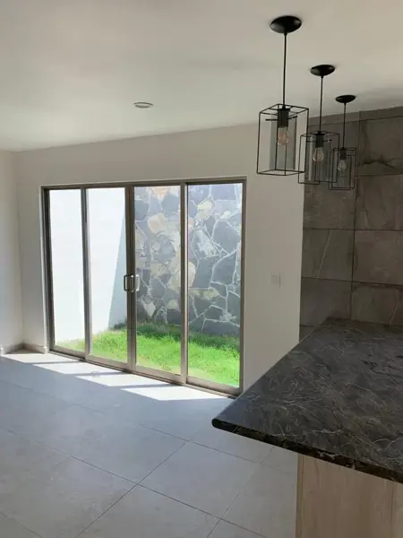 Casa en venta en Pachuquilla, Mineral de la Reforma — foto 3 de 31