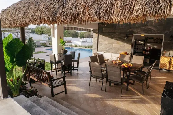 Quinta en venta en Hacienda el Mezcal, Cadereyta Jiménez — foto 2 de 20
