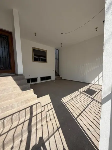 Casa en venta en Burocratas del Estado, Monterrey — foto 3 de 36