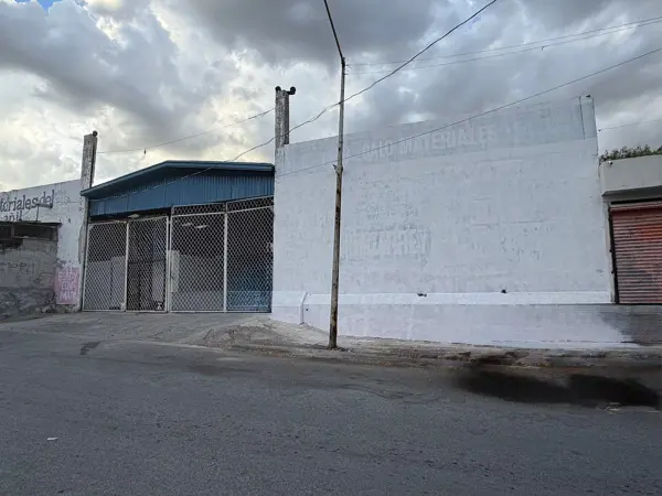 Bodega en renta en Topo Chico, Monterrey — foto 2 de 24