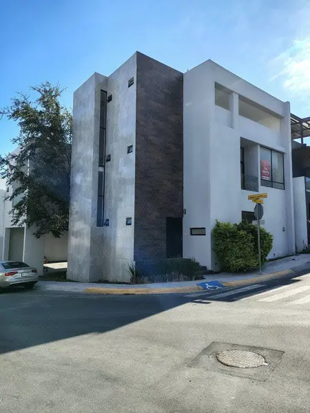 Casa en Venta en Cumbres Elite Privada Vesubio — foto 1 de 28
