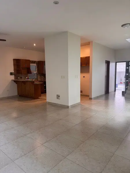 Casa en renta en Colinas del Valle, Monterrey — foto 3 de 28