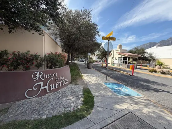 Terreno Residencial en Venta Rincon de las Huertas Santa Catarina — foto 1 de 14