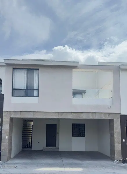 Casa en Renta Almeria Apodaca/ Frente a Parque — foto 1 de 21