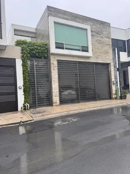 Casa en Renta en Colinas del Valle Amueblada — foto 1 de 15