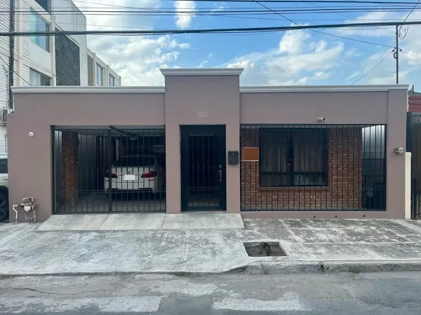 Casa en Venta Lindavista Guadalupe, N.l. — foto 1 de 27