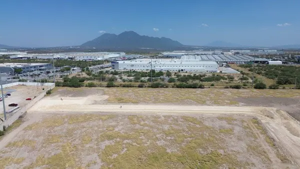 Terreno Industrial en Venta Salinas Victoria — foto 1 de 5