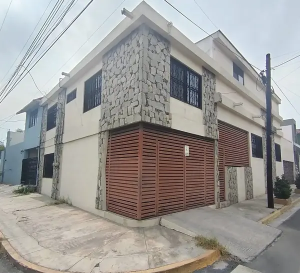 Casa en Venta Lomas de Anahuac, Monterrey, N.l. — foto 1 de 9