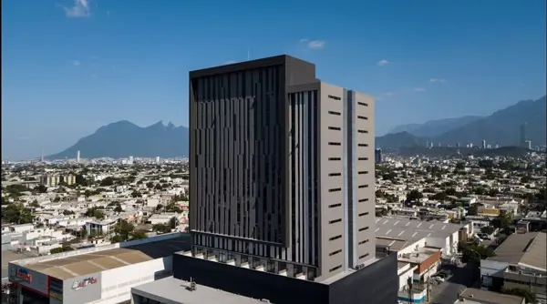 Departamento Amueblado en Renta en Mitras Centro — foto 1 de 17