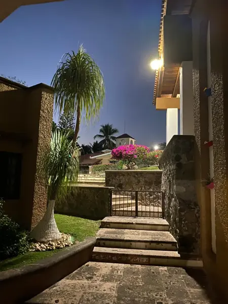 Preciosa Casa tipo rústico en Bugambilias — foto 1 de 5