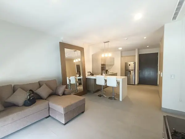 Departamento Amueblado en Renta, Magma Towers, Valle Oriente — foto 1 de 14