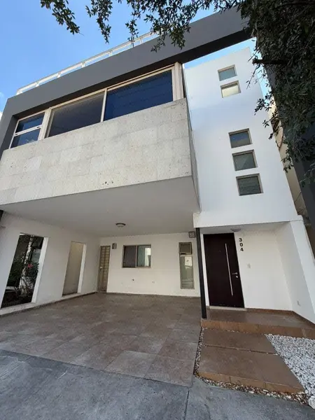 Casa en venta en Rincón del Vergel, Monterrey — foto 2 de 21