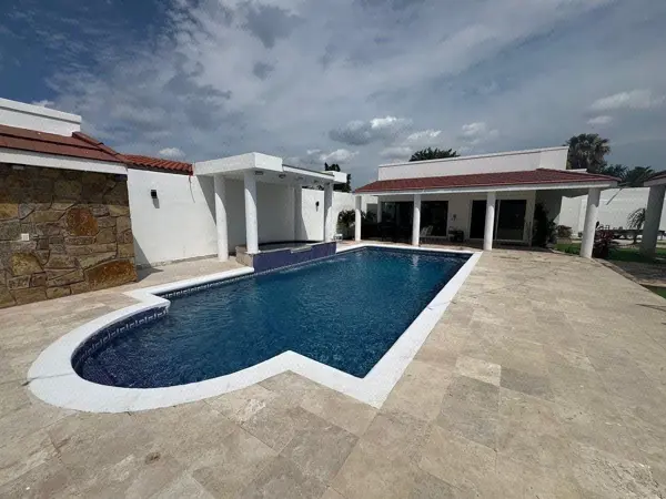 Quinta en Venta, Portal del Norte, Zuazua Nl — foto 1 de 20