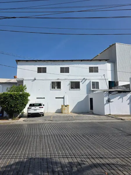 Bodega Comercial (local) en Renta en la Estanzuela — foto 1 de 24