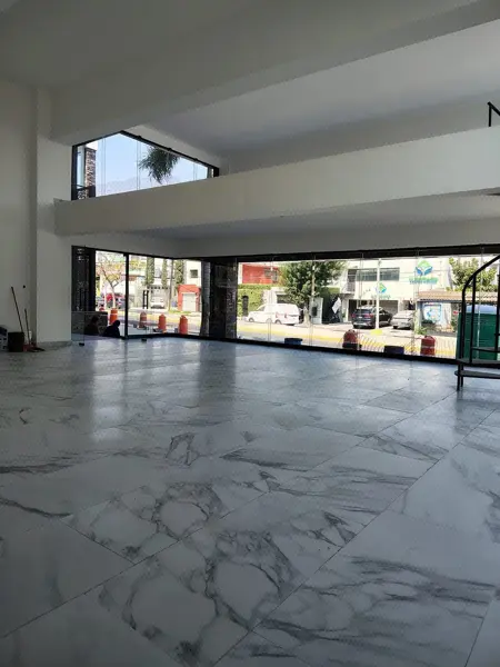 Local Comercial en Planta Baja en Renta. — foto 1 de 5