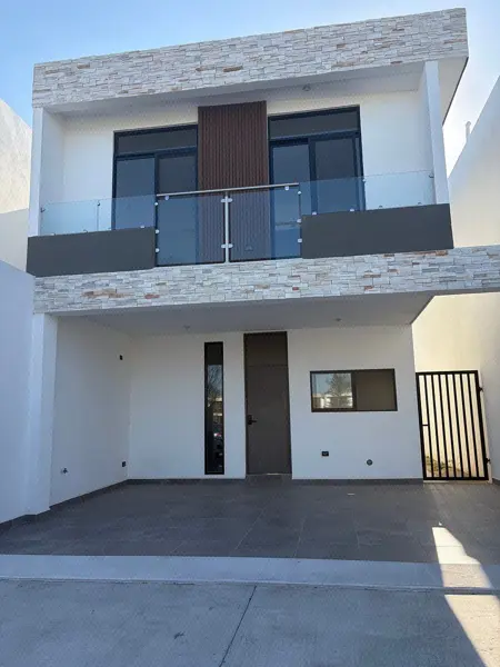 Casa en Venta, Escobedo, N.l. — foto 1 de 16
