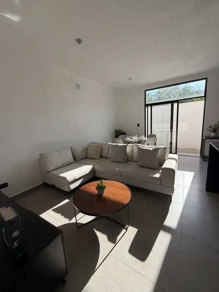 Casa en venta en Privadas de Los Sauces, General Escobedo — foto 3 de 16