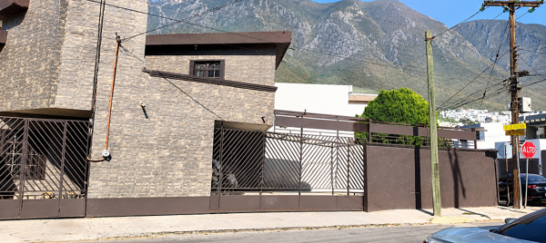 Casa en Venta Residencial la Hacienda — foto 1 de 8
