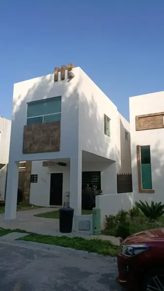 Casa en Renta en Bonterra, Ramos Arizpe - Comunidad Cerrada — foto 1 de 17
