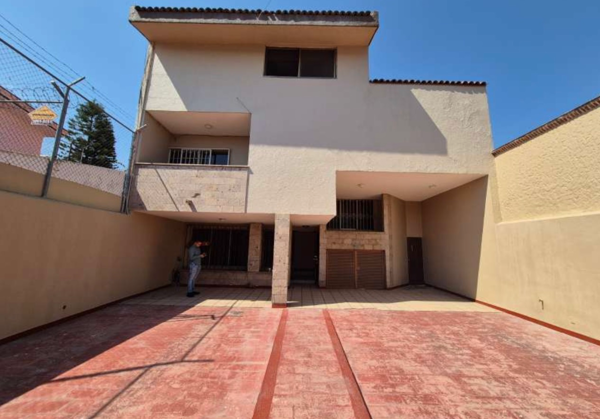Casa en venta en Jardines Vallarta, Zapopan — foto 2 de 5