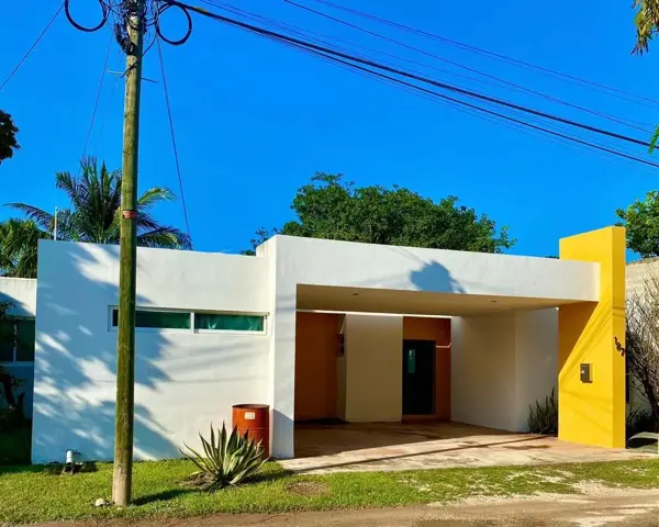 Casa en Renta en Merida, las Margaritas Cholul de Un Piso — foto 1 de 16