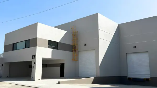 Nave/Bodega Industrial en Renta | Parque Logística Santa Catarina | 1,621.78 m² | Dúplex y Oficinas — foto 1 de 9