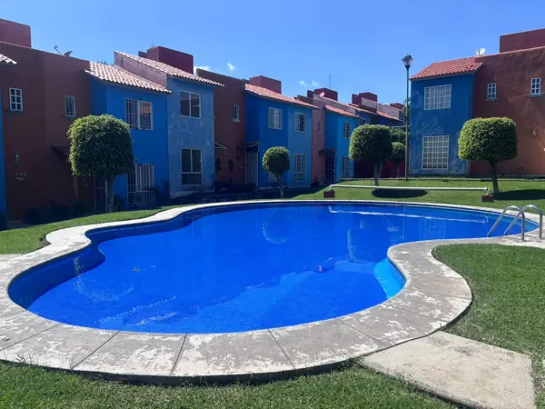 Casa en Lomas de Tzompantle, Cuernavaca, Morelos — foto 1 de 17