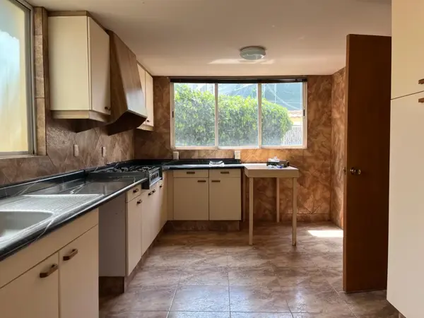 Casa en venta en Lomas de Tecamachalco, Naucalpan de Juárez — foto 2 de 17