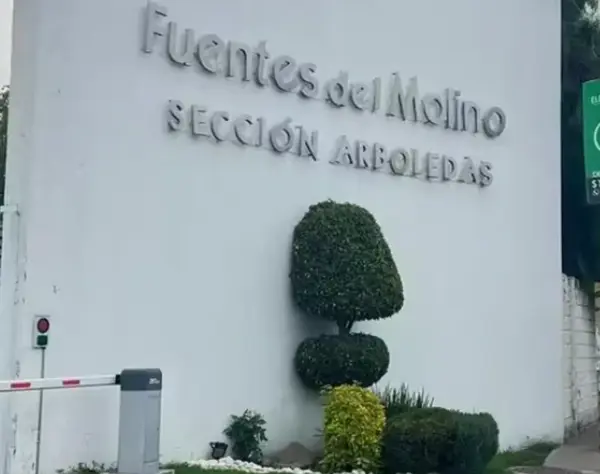 Casa de Entrega Inm en Fuentes del Molino, Cuautlancingo Puebla — foto 1 de 12