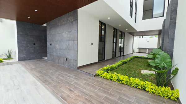 Casa en venta en El Roble, Tuxtla Gutiérrez — foto 2 de 34