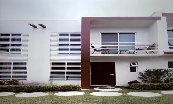 Casa de 3 Recámaras en Venta en Jiutepec, Morelos - Zona VALLE DE LAS FUENTES — foto 1 de 15