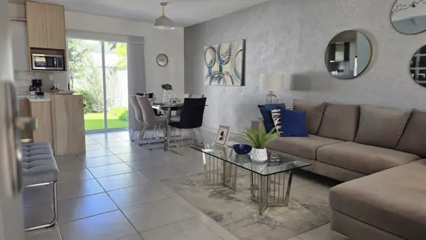 Casa en venta en Rincón de Foret, Saltillo — foto 2 de 9