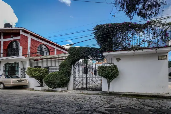 Casa en venta en Bugambilias, Ixtapan de la Sal — foto 2 de 41