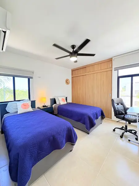Casa en venta en Chelem, Yucatán — amueblada, 400 m de la playa — foto 1 de 10