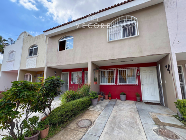 Casa en Santa Margarita, Zapopan, Jalisco — foto 1 de 14