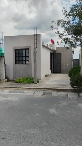 Casa en venta en Los Héroes Monterrey, Ciénega de Flores — foto 2 de 13