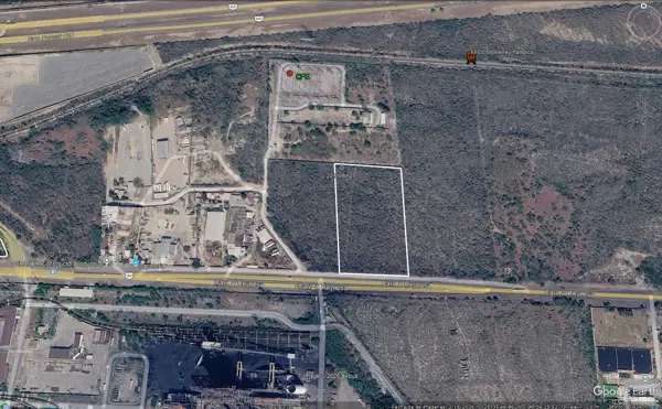 Venta de Terreno en breña con 120 m de frente a Refinería de Cadereyta — foto 1 de 5