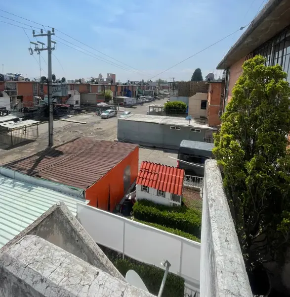 casa duplex en primer piso — foto 1 de 11