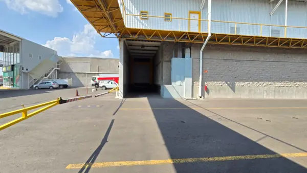 ?? Bodega Industrial en Renta en 5 de Febrero | Ubicación Estratégica, Altura y Logística Eficiente — foto 1 de 22