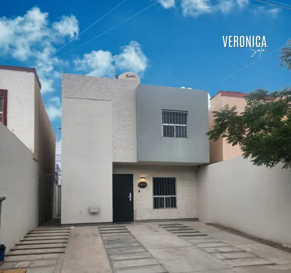 Casa Amueblada en Renta | Fracc. San Pablo — foto 1 de 17