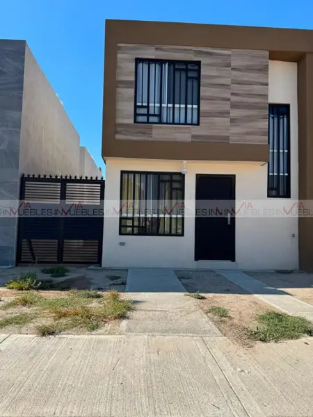 Salinas Victoria — foto 1 de 20