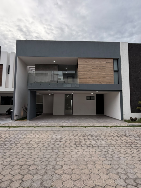 Casa en Venta en Parque Zacatecas, Lomas de Angelópolis III, Puebla — foto 1 de 24
