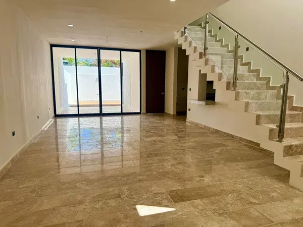 Casa en Venta de 4 Recámaras, Entrega Inmediata Ubicada en Cholul Mérida — foto 1 de 16