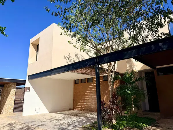Última Casa en Venta Ubicada en Temozón Norte Mérida. — foto 1 de 19